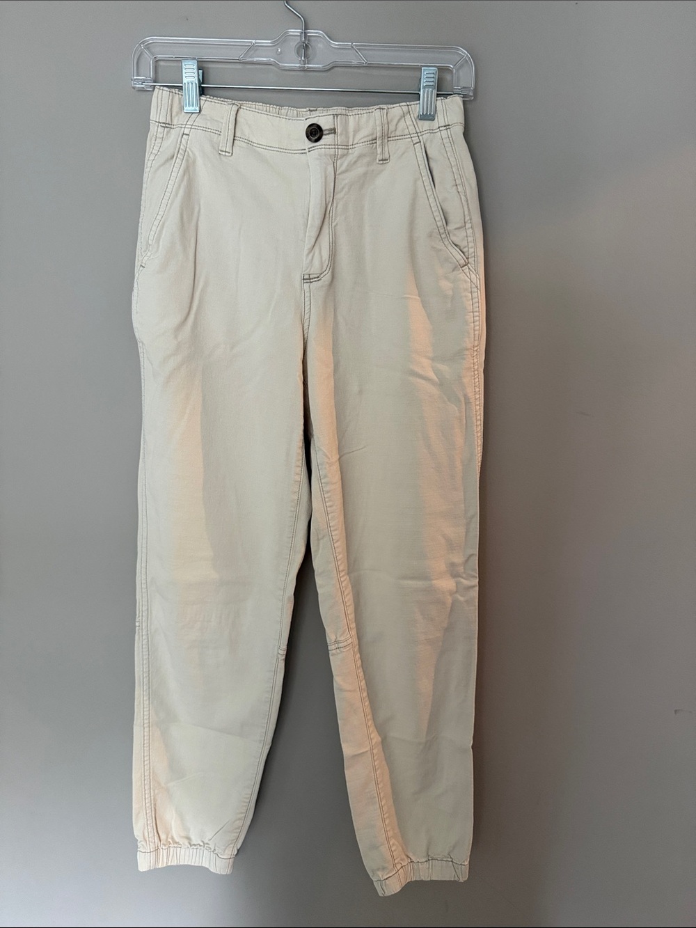 GAP Women's Cream Casual Joggers